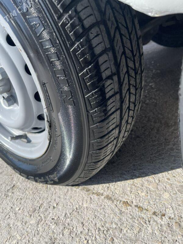 Lada 2107 2002 - 35 000 TMT - Балканабат - img 1