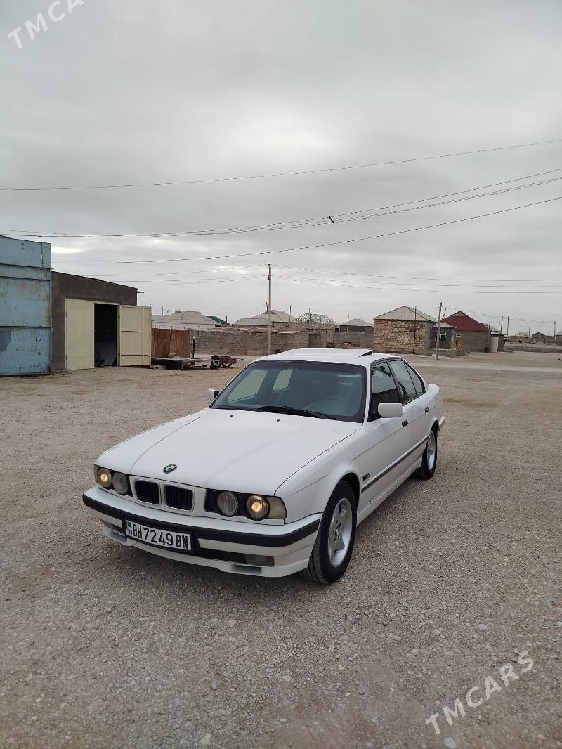 BMW 525 1995 - 100 000 TMT - Гумдаг - img 1