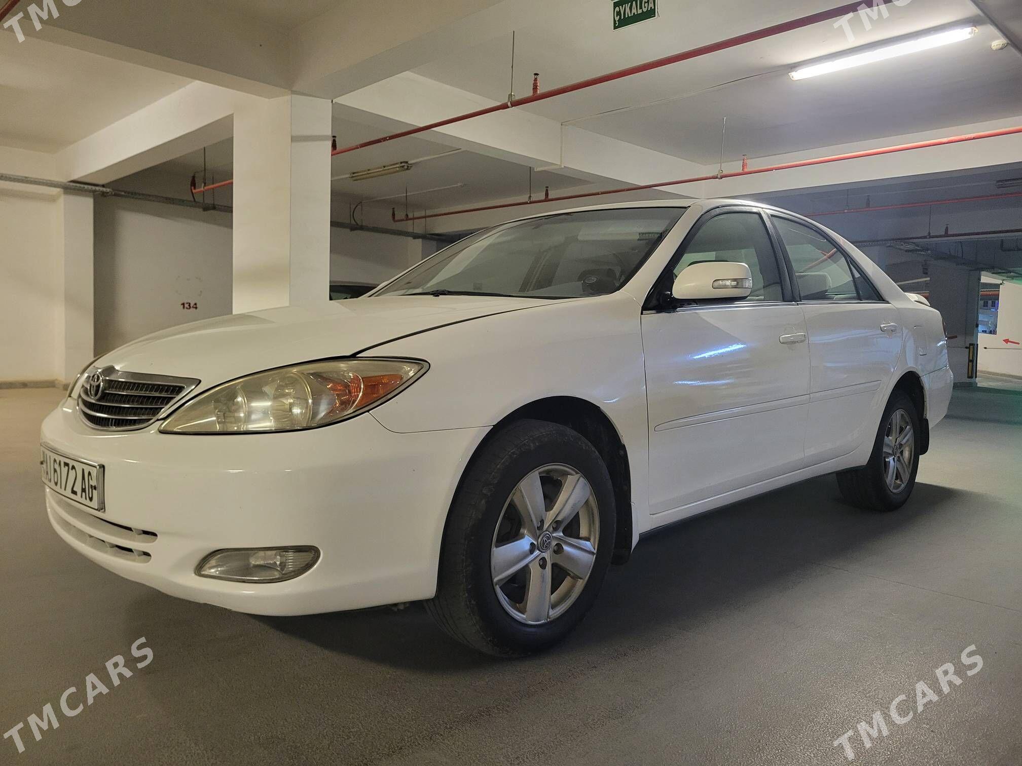 Toyota Camry 2002 - 155 000 TMT - Gurtly - img 1