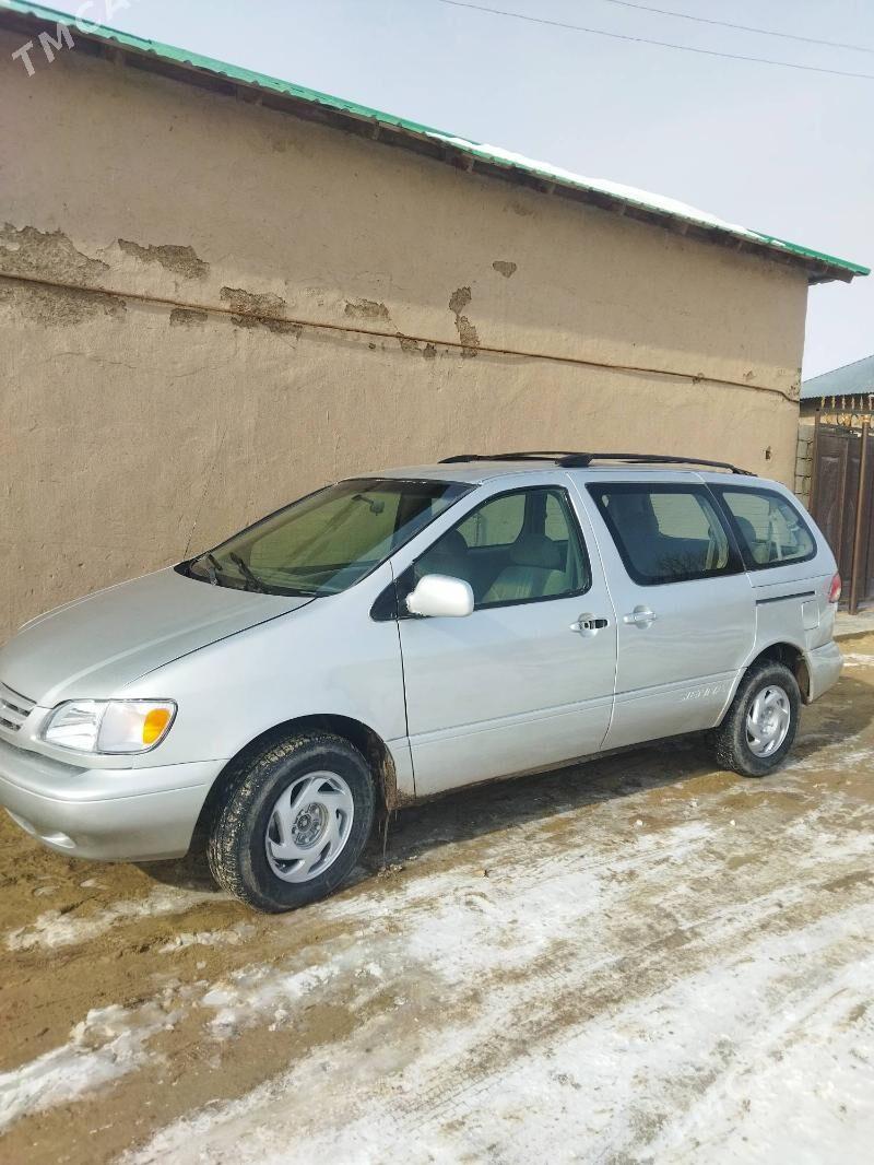 Toyota Sienna 2020 - 180 000 TMT - Türkmenbaşy etr. - img 1