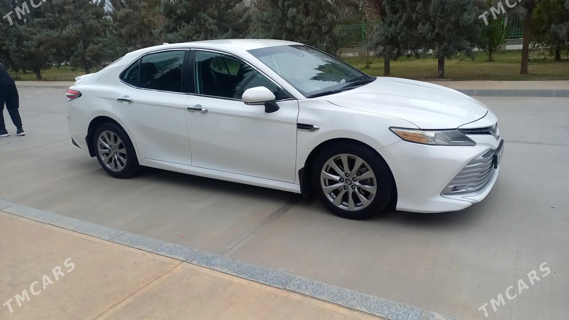 Toyota Camry 2018 - 280 000 TMT - Köşi - img 1