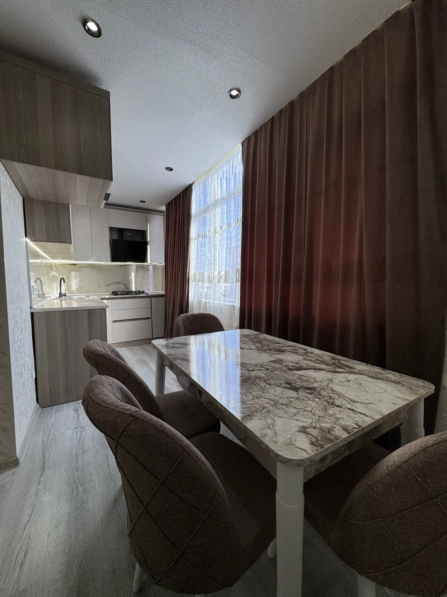 11-Mkr. 2-Komnat. Kwartira - 11 mkr - img 1