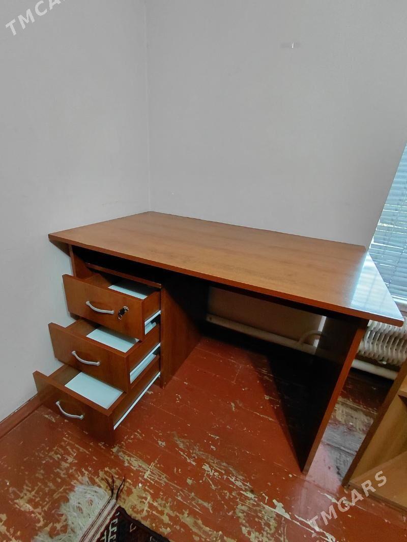 kompýuter stol kitap goýulýan - Ашхабад - img 1