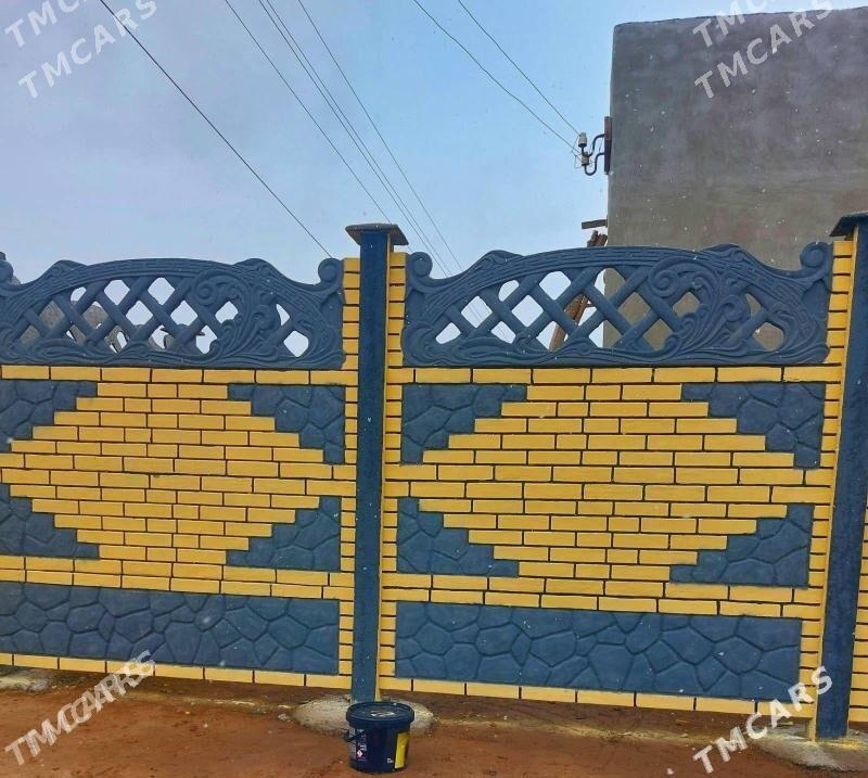 BETON ZABOR - Gurbansoltan Eje - img 1