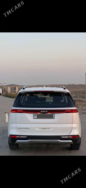 Kia Carnival 2022 - 560 000 TMT - Мары - img 1