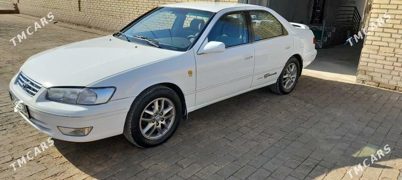 Toyota Camry 2001 - 175 000 TMT - Керки - img 1