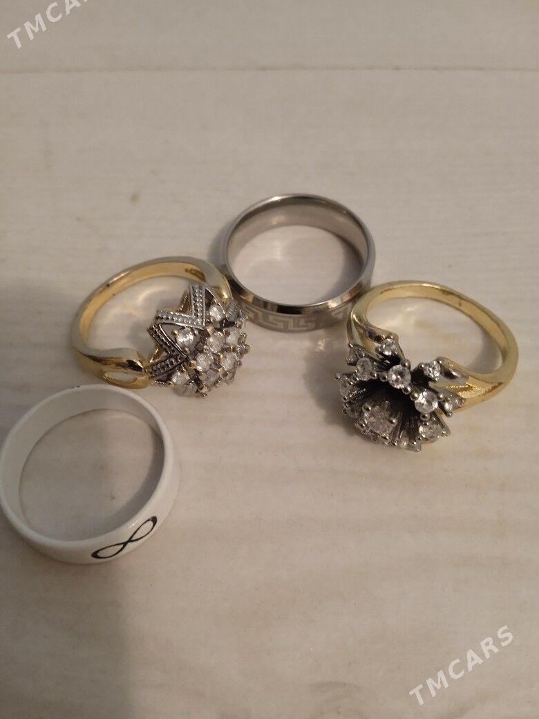 бижутерия разная - 30 mkr - img 1