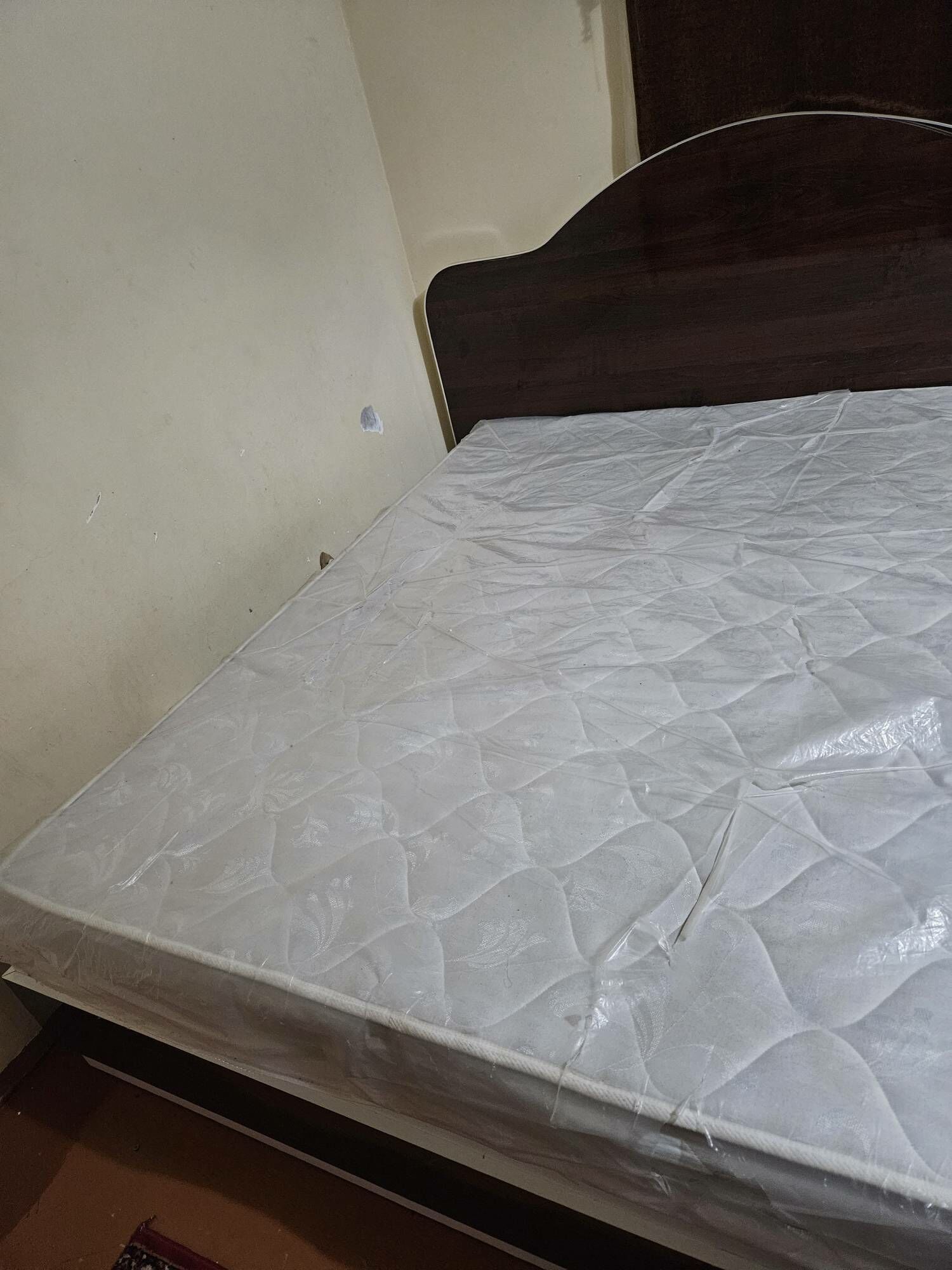 spalny krowat - Кëши - img 1