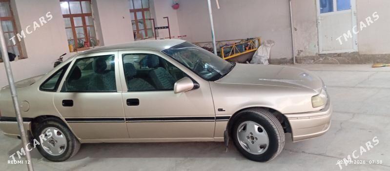 Opel Vectra 1991 - 38 000 TMT - Фарап - img 1