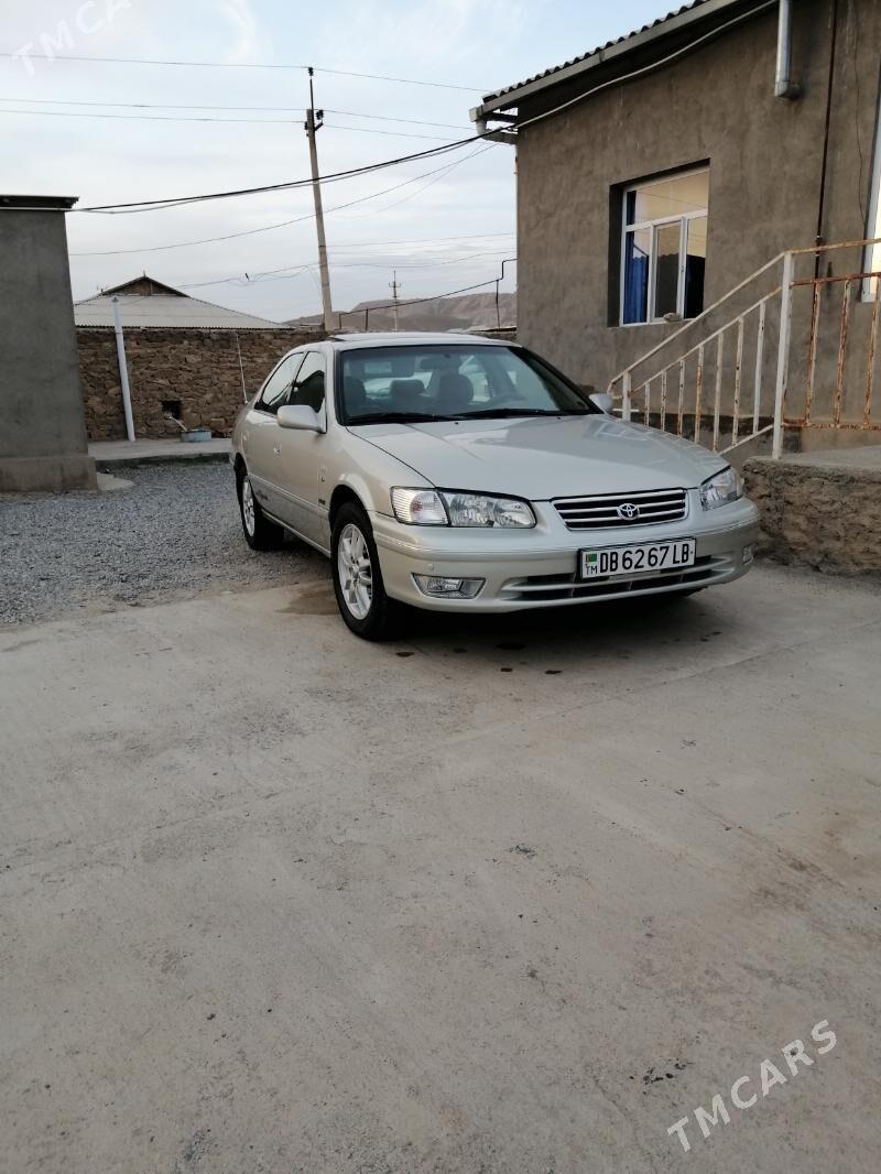Toyota Camry 2000 - 210 000 TMT - Magdanly - img 1