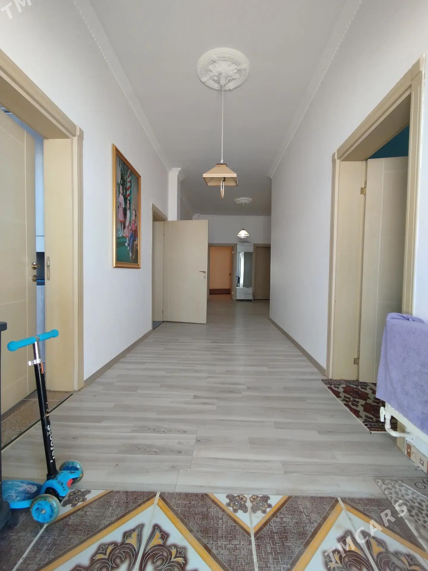 BEREKETLI ZAMAN 10 SOTUK - Ак-Бугдайский этрап - img 1