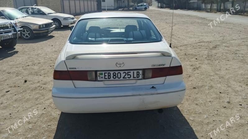 Toyota Camry 2000 - 110 000 TMT - Туркменабат - img 1