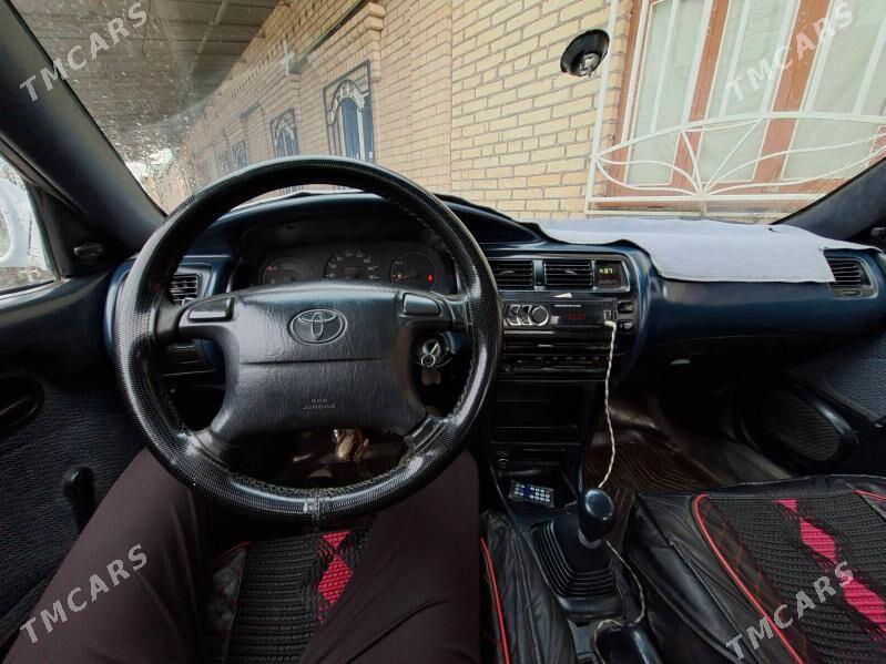 Toyota Corolla 1993 - 66 000 TMT - Türkmenabat - img 1