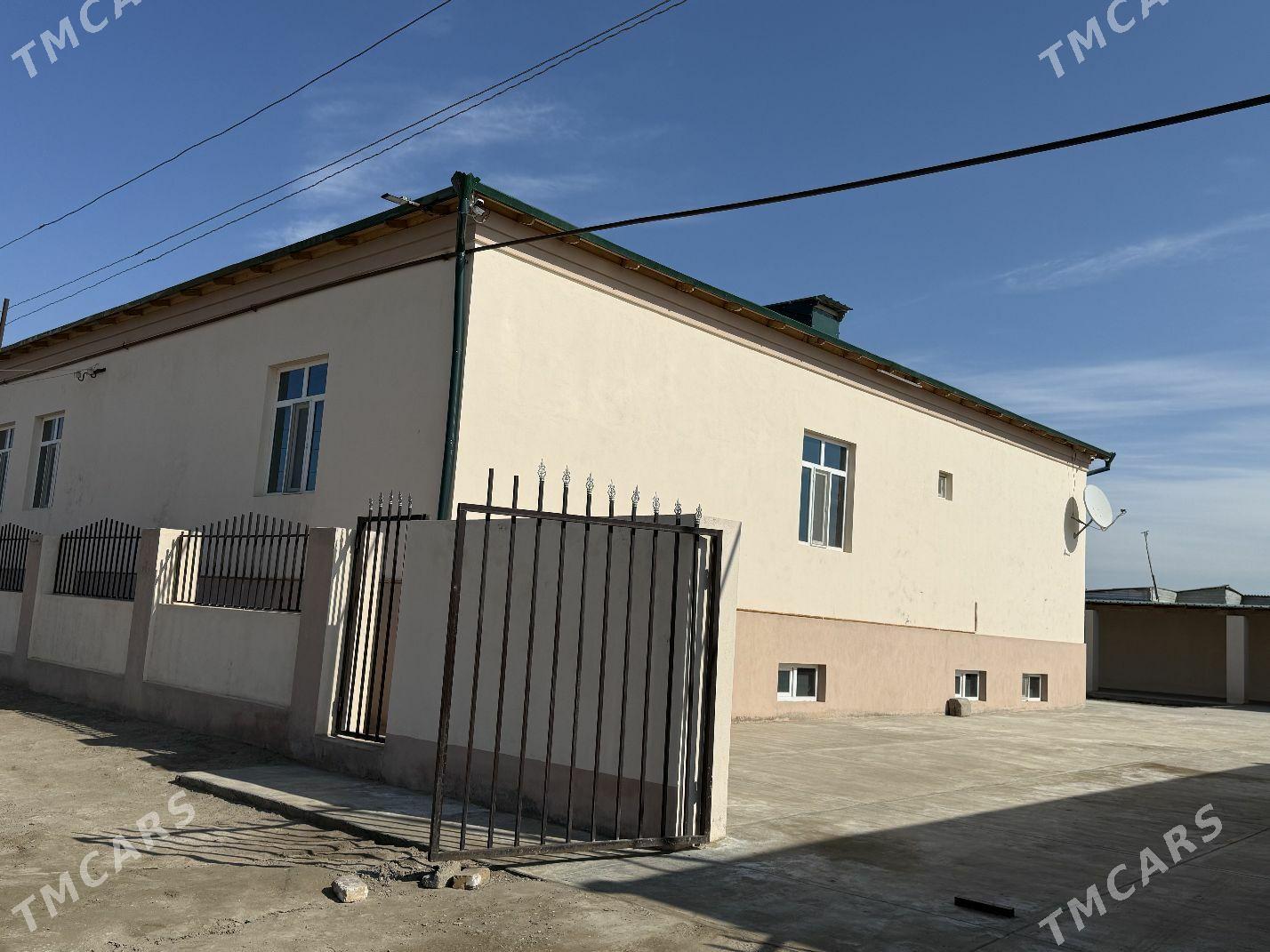 Jay - Дашогуз - img 1