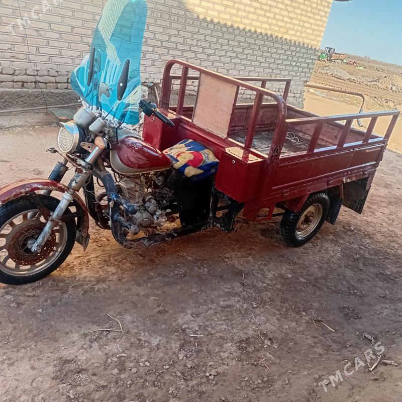 Fekon FK150-8G 2011 - 15 000 TMT - Sarahs - img 1