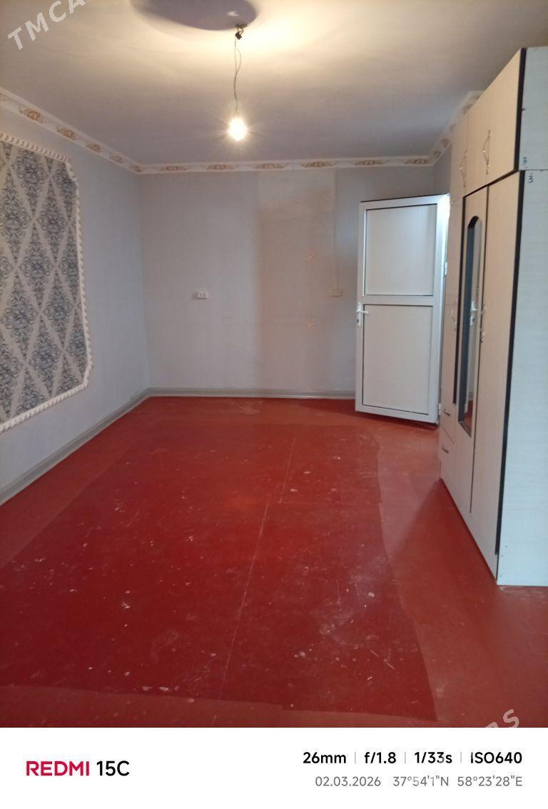 10mkr 1 etaj 1kom 40m² - Aşgabat - img 1