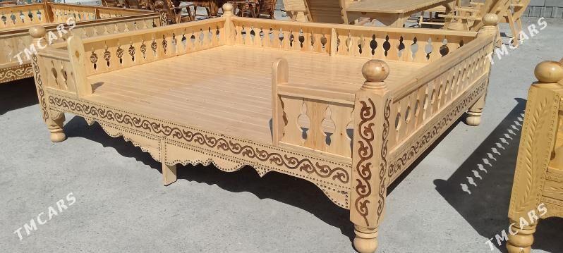 KEREWAT TAPJAN - Büzmeýin - img 1