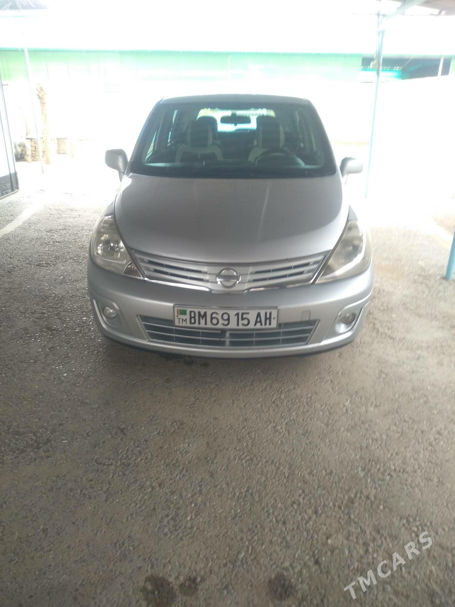 Nissan Versa 2010 - 140 000 TMT - Ak bugdaý etraby - img 1