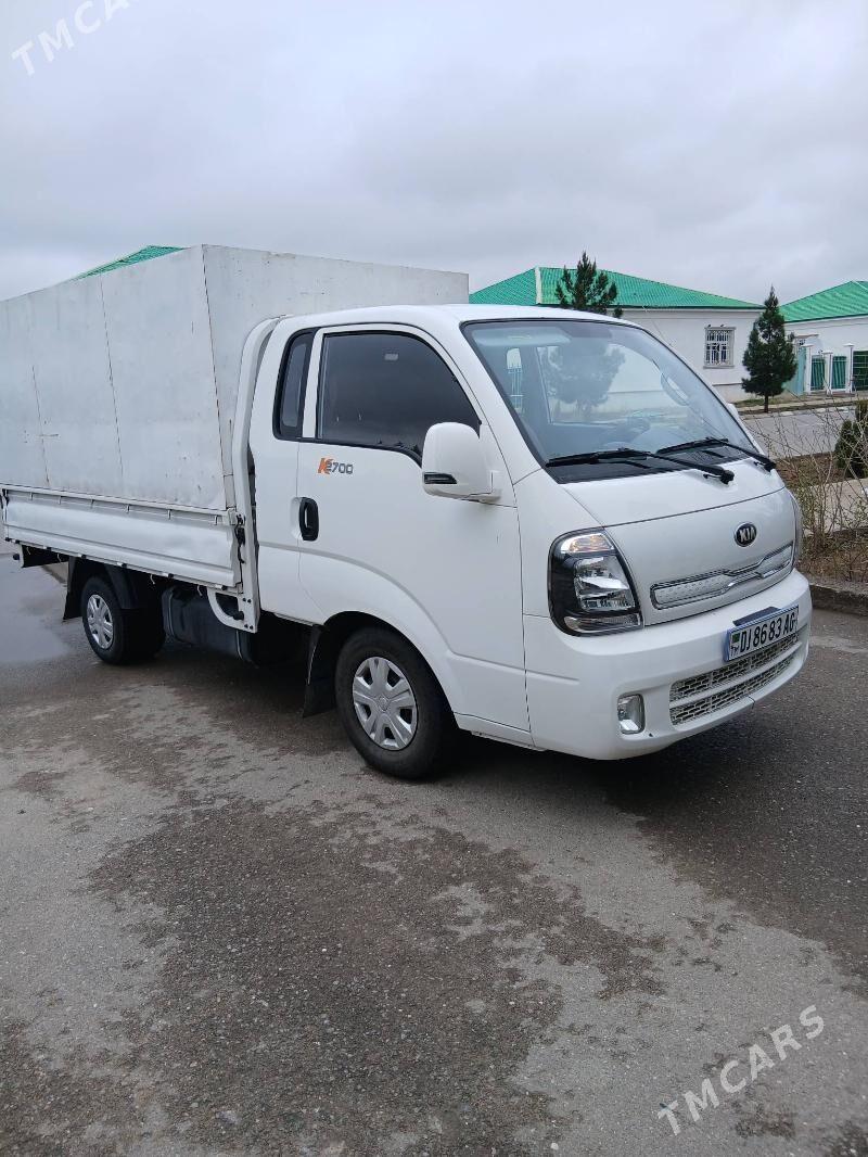 Kia Bongo 2021 - 290 000 TMT - Тязе заман - img 1