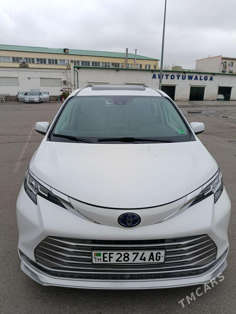 Toyota Sienna 2021 - 439 000 TMT - Aşgabat - img 1