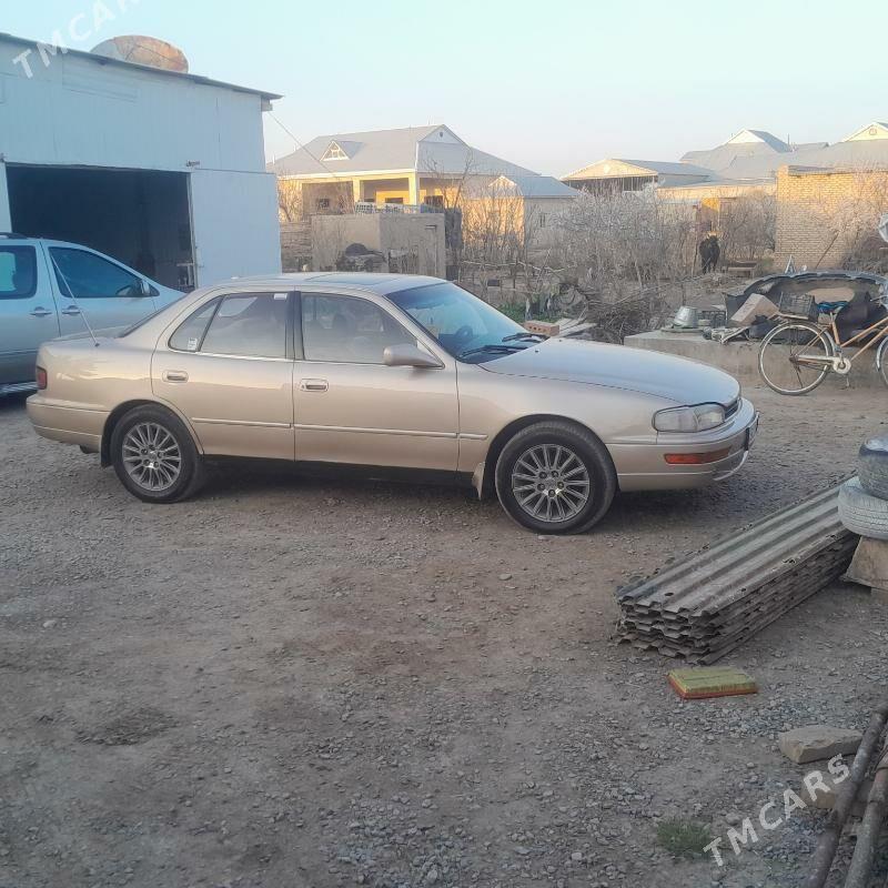 Toyota Camry 1994 - 119 000 TMT - Mary - img 1