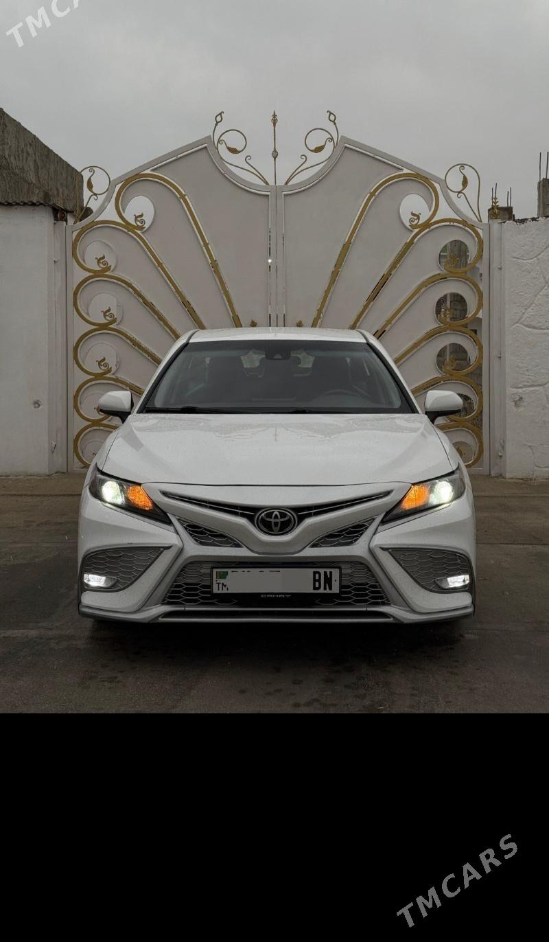 Toyota Camry 2022 - 360 000 TMT - Балканабат - img 1
