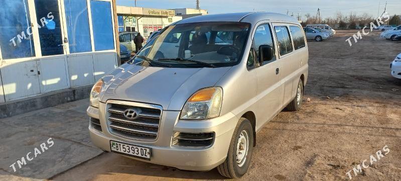 Hyundai H-1 2006 - 150 000 TMT - Дашогуз - img 1