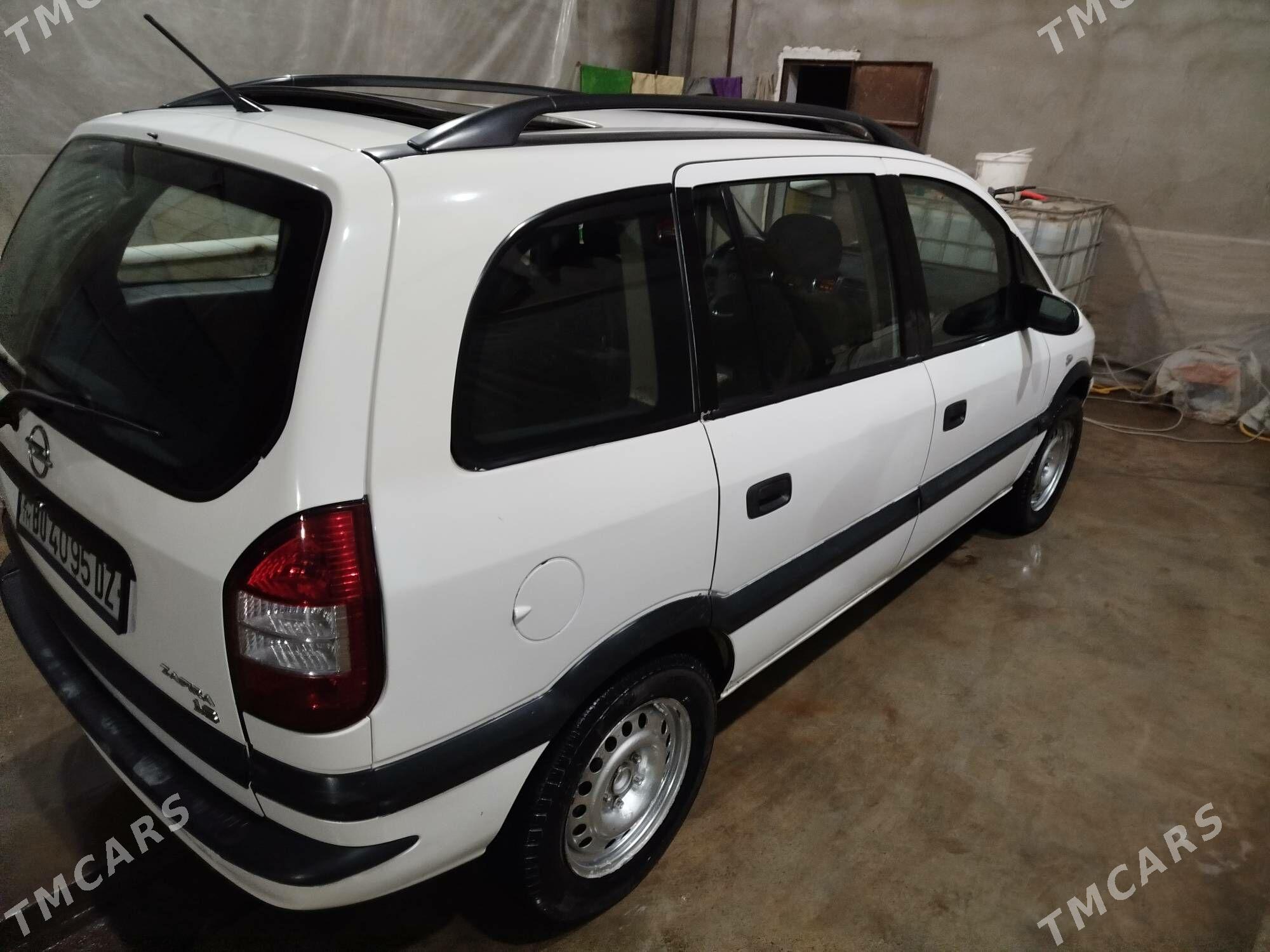Opel Zafira 2002 - 95 000 TMT - Дашогуз - img 1
