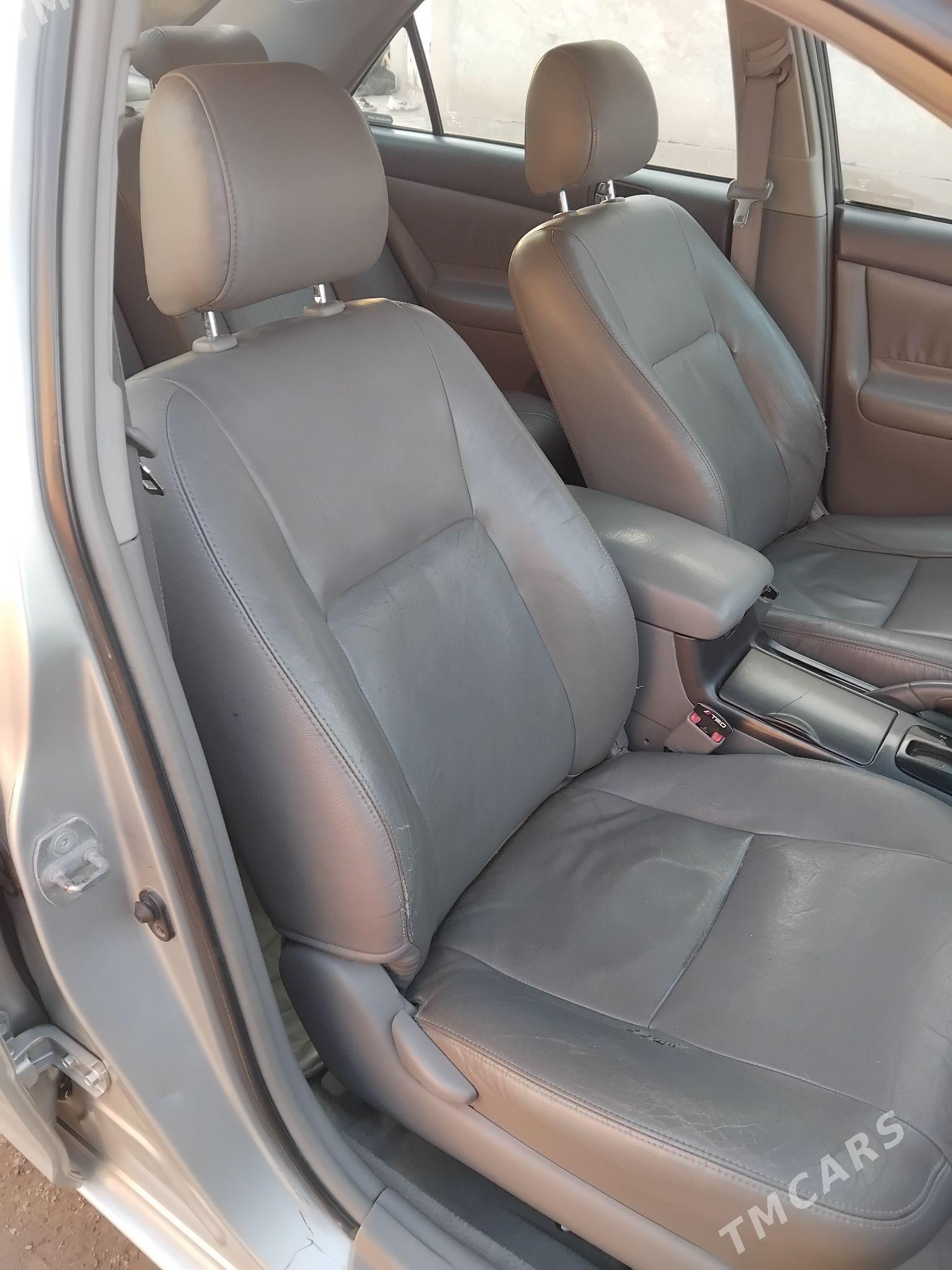 Toyota Camry 2005 - 200 000 TMT - Кёнеургенч - img 1