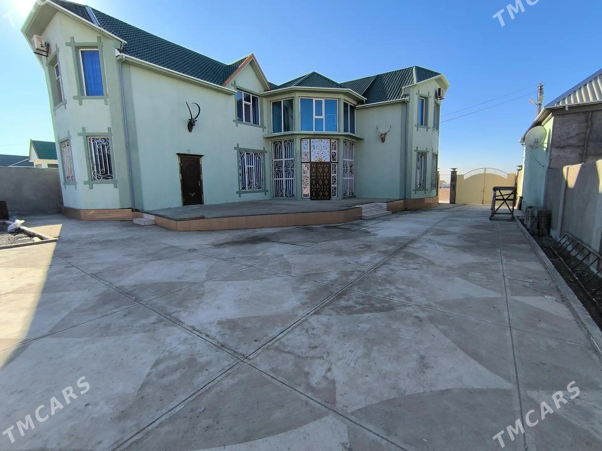 satlyk jay nebitci 18 - Балканабат - img 1