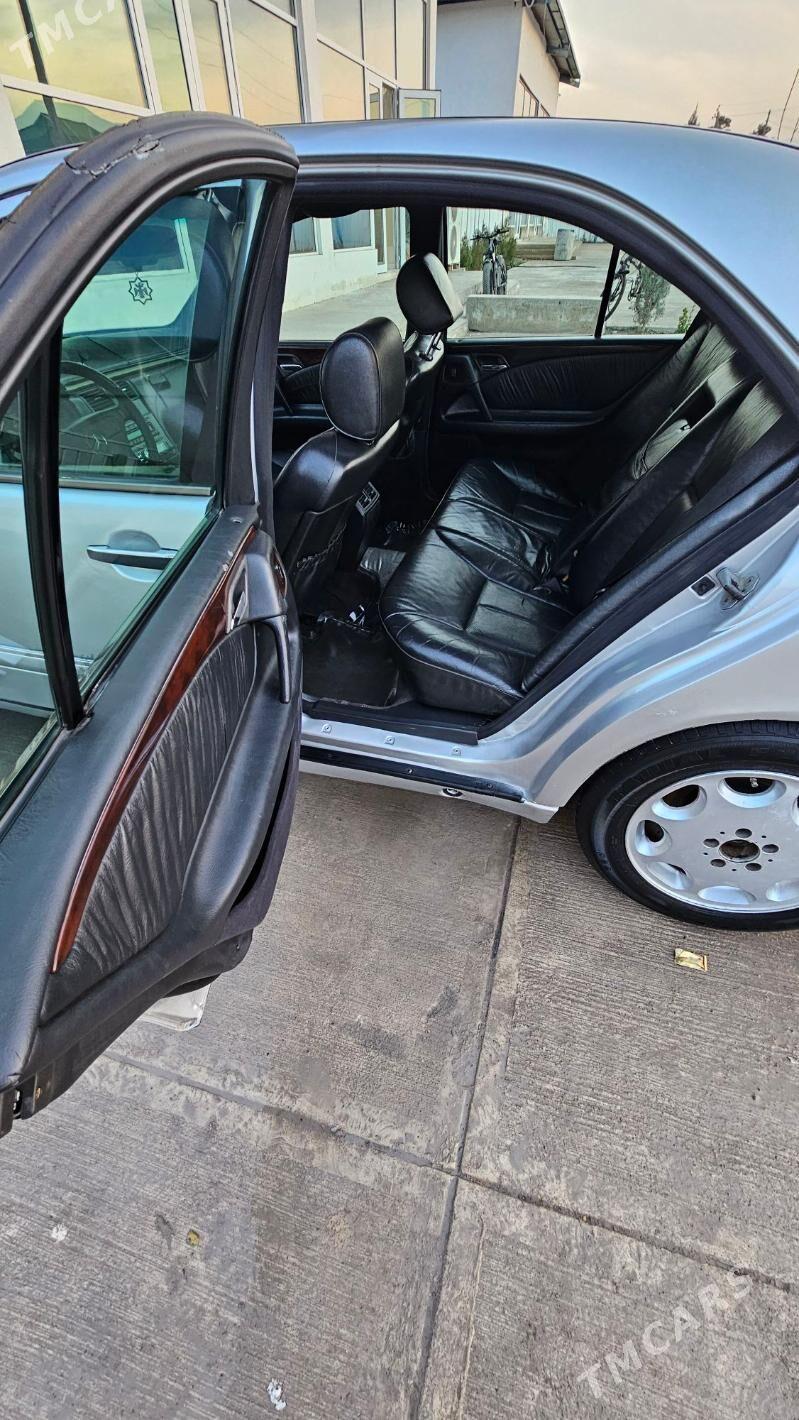 Mercedes-Benz E320 1996 - 55 000 TMT - Aşgabat - img 1