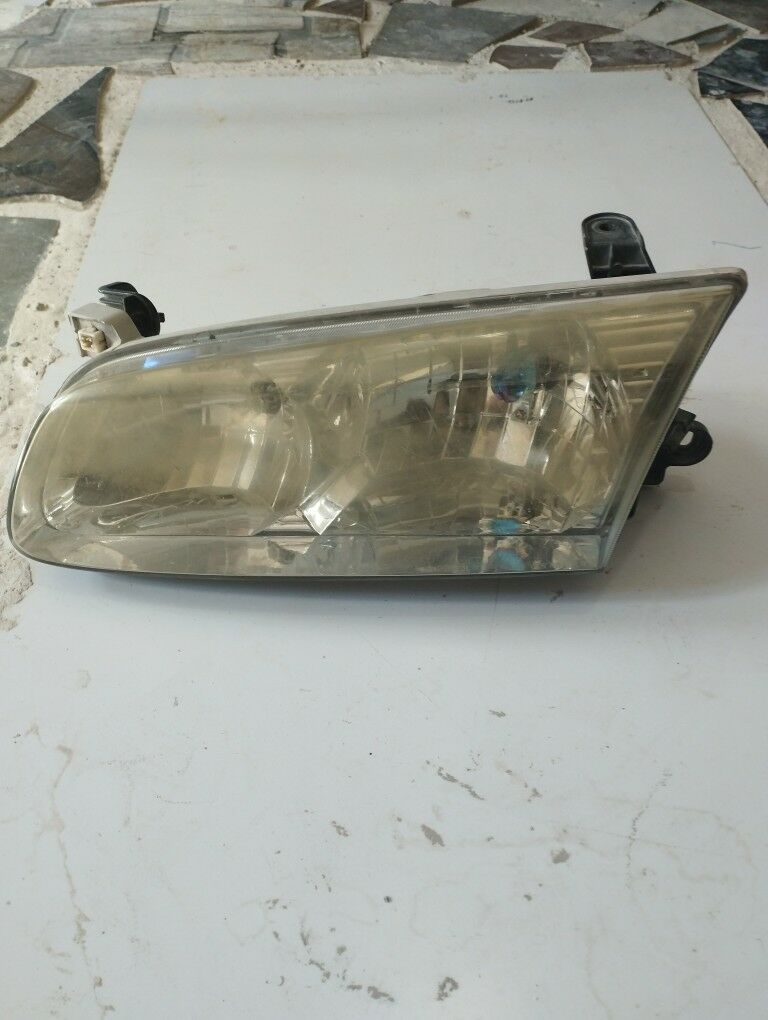 TOYOTA Camry babicka öňki fara 120 TMT - Бузмеин ГРЭС - img 1