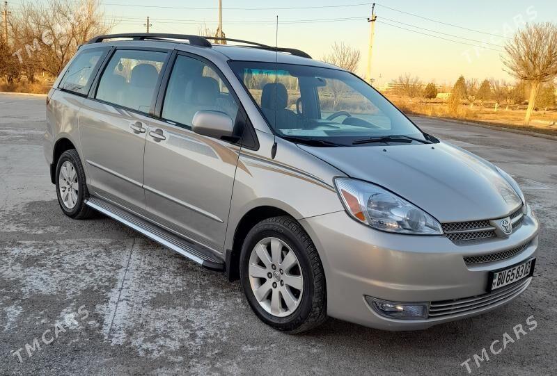 Toyota Sienna 2004 - 270 000 TMT - Дашогуз - img 1