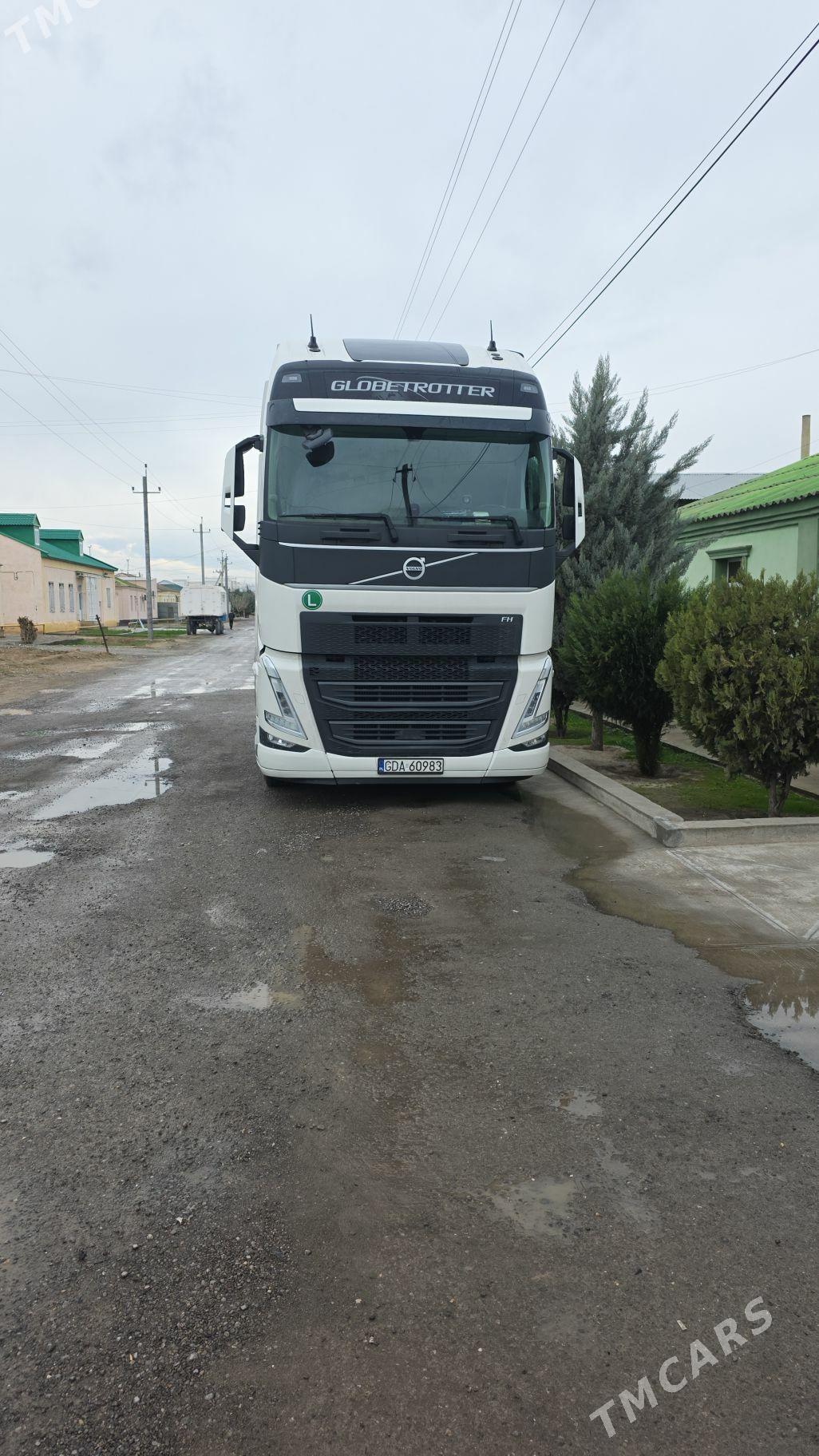 Volvo FH 460 2021 - 1 380 000 TMT - Ашхабад - img 1
