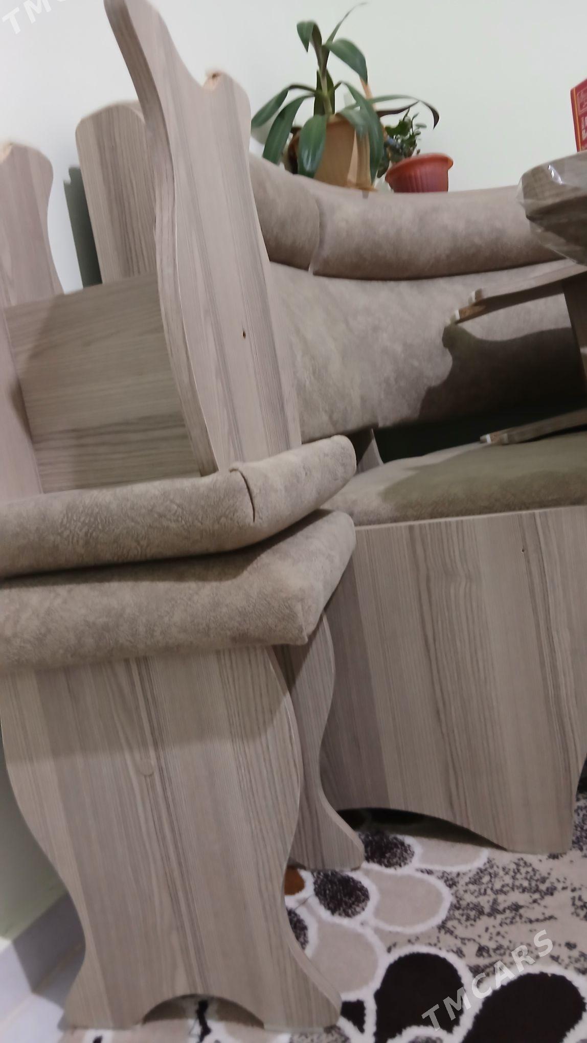 stol stul - Гуртли - img 1