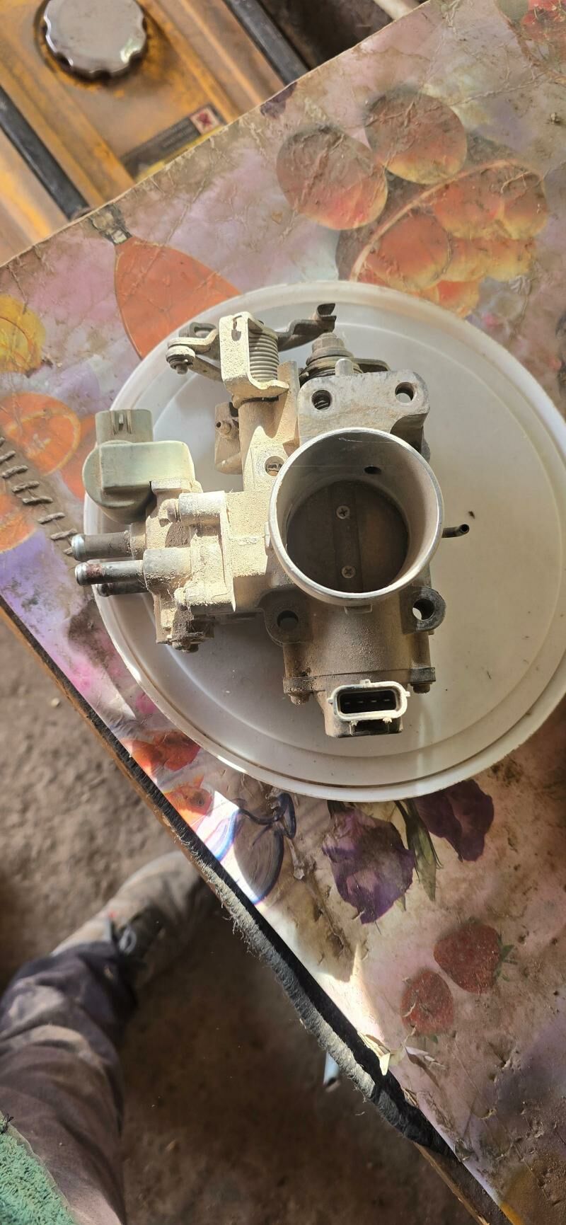 Zaslonka 1.6 Toyota 250 TMT - Gubadag - img 1