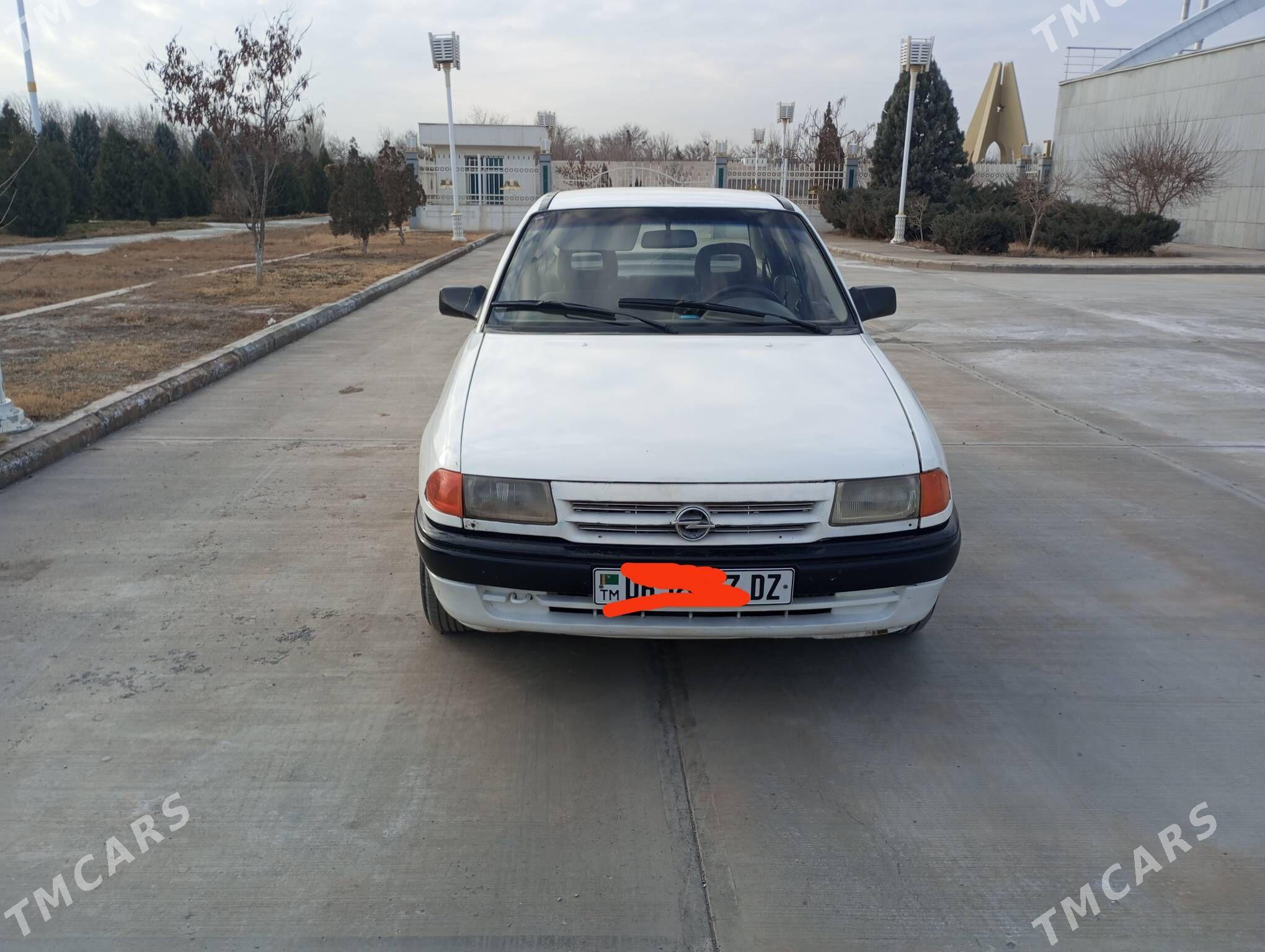 Opel Astra 1993 - 36 000 TMT - Шабатский этрап - img 1