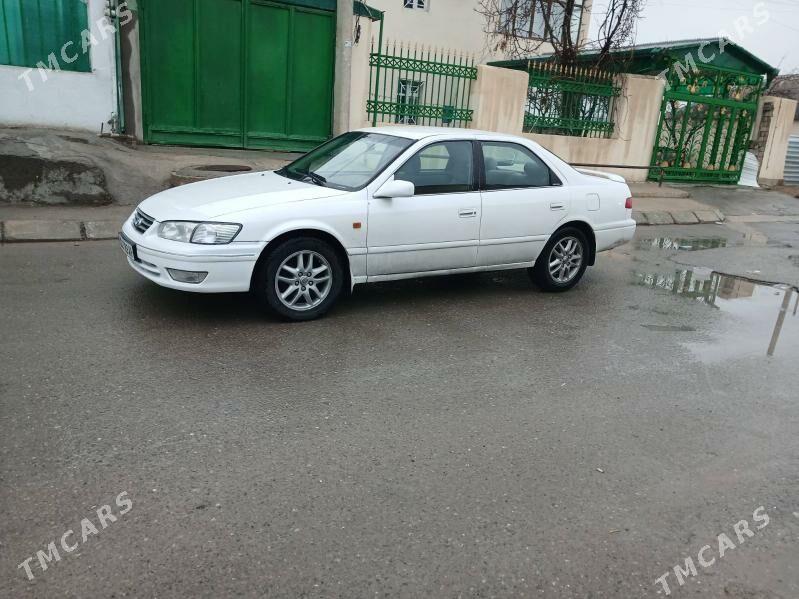 Toyota Camry 2000 - 155 000 TMT - Анев - img 1