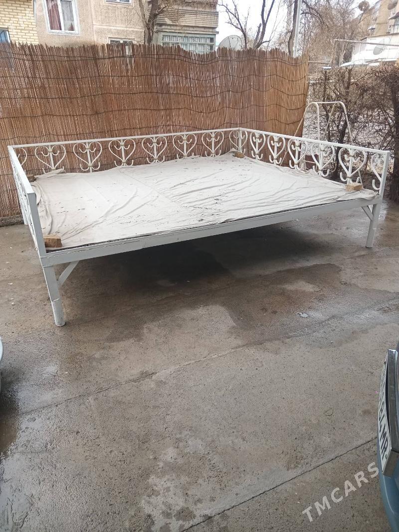 тапчан - Mary - img 1