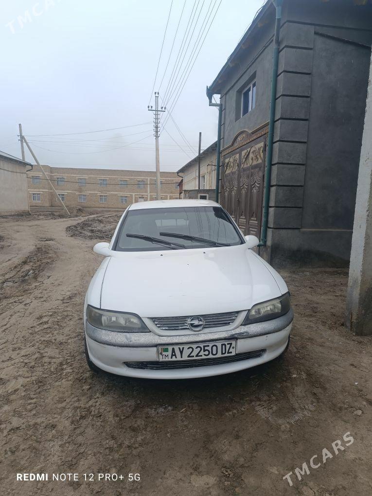 Opel Vectra 1998 - 55 000 TMT - Шабатский этрап - img 1