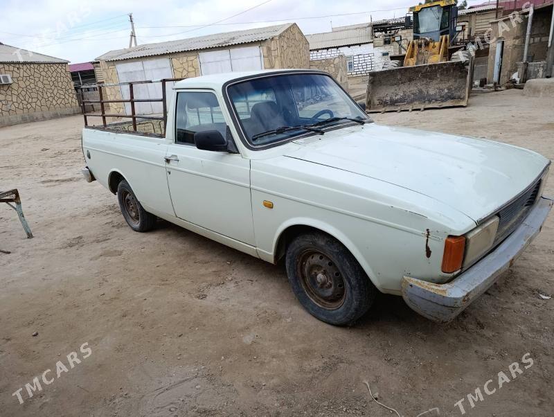 Toyota Tacoma 2013 - 38 000 TMT - Этрек - img 1