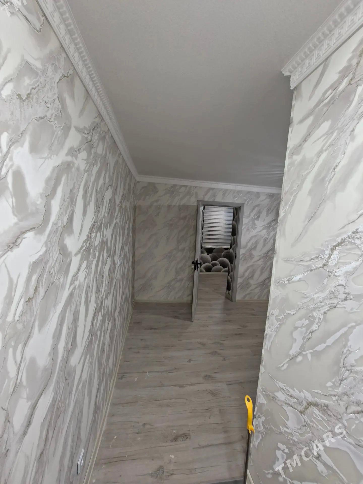 1Komnat 30mkr 2nji etaj - 30 мкр - img 1