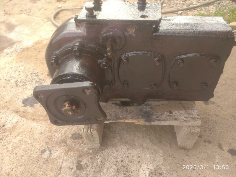 razdatga 800 TMT - Ýaşlyk - img 1