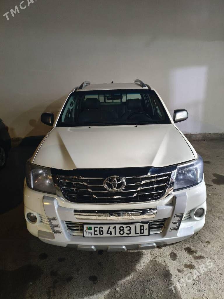 Toyota Hilux 2013 - 350 000 TMT - Türkmenabat - img 1