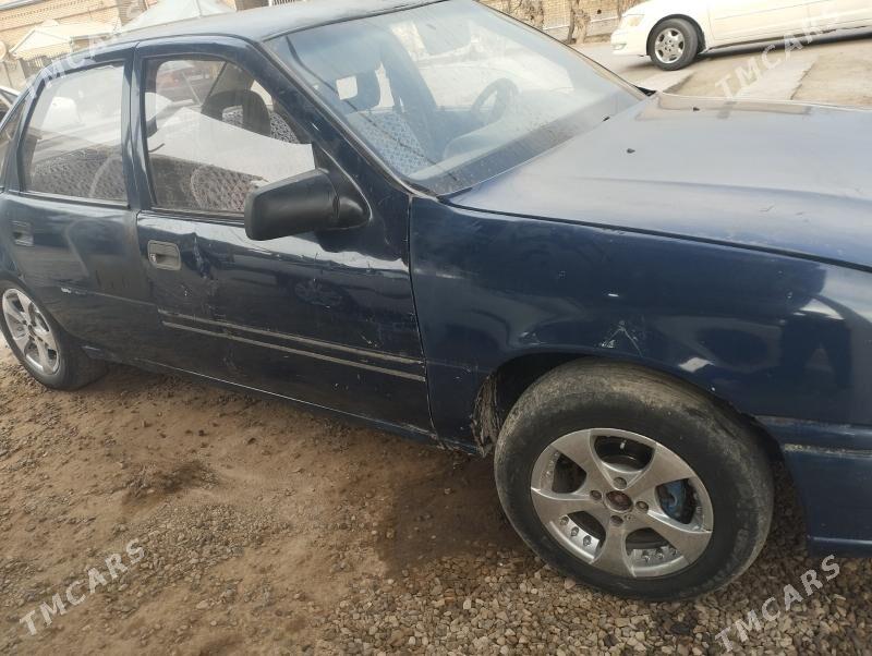 Opel Vectra 1992 - 14 000 TMT - Векильбазар - img 1