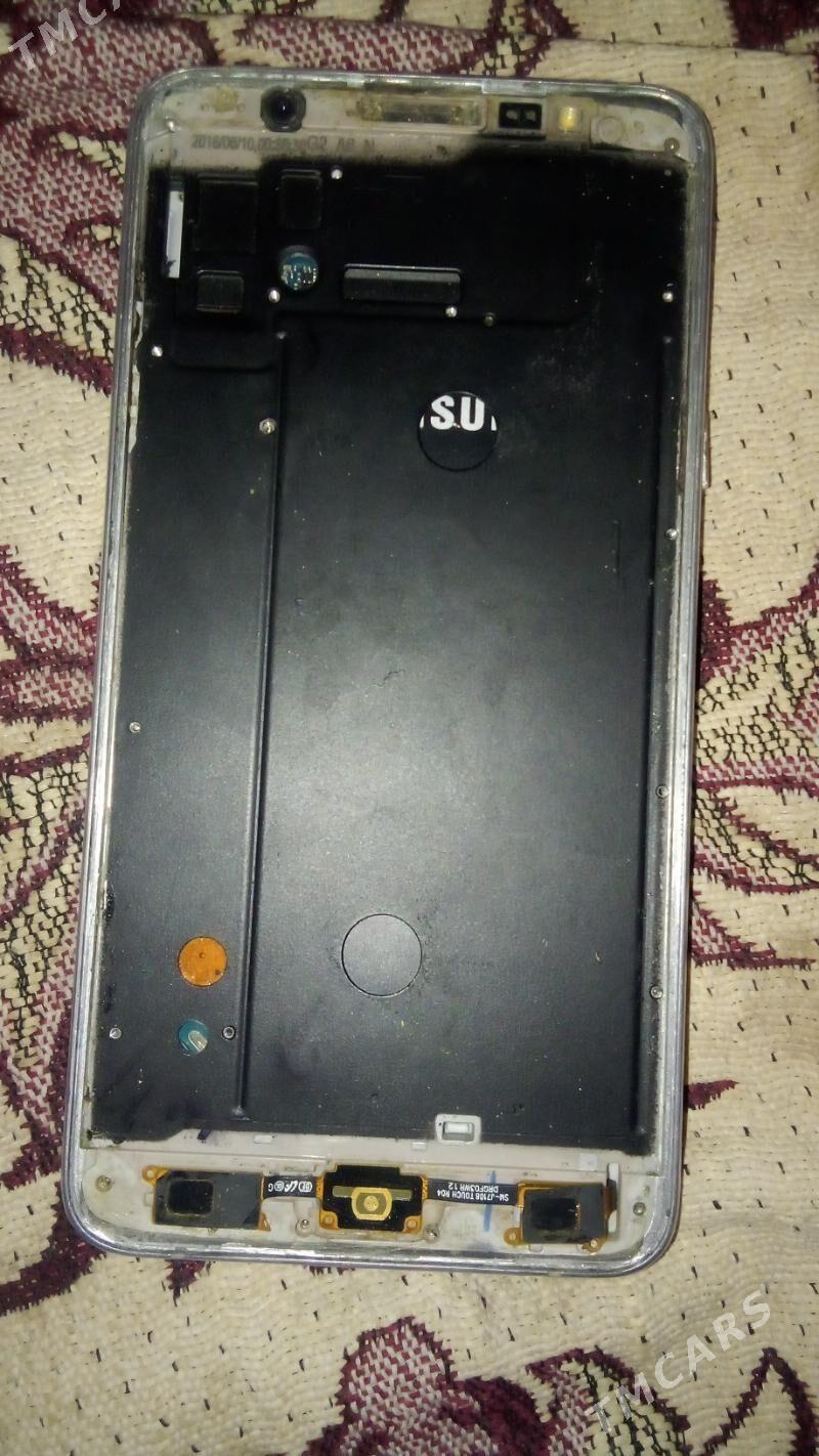 Samsung j7 kore - Чарджоу - img 1