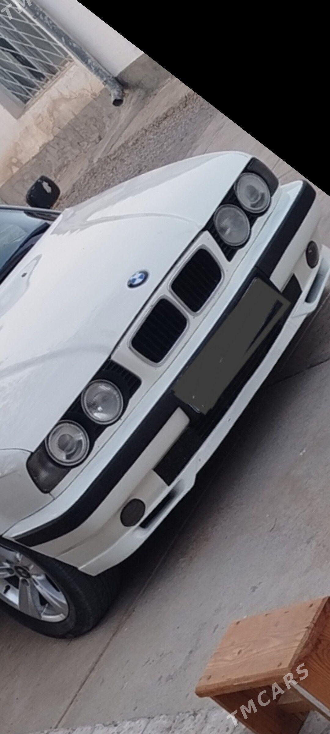 BMW E34 1994 - 64 000 TMT - Gyzylarbat - img 1