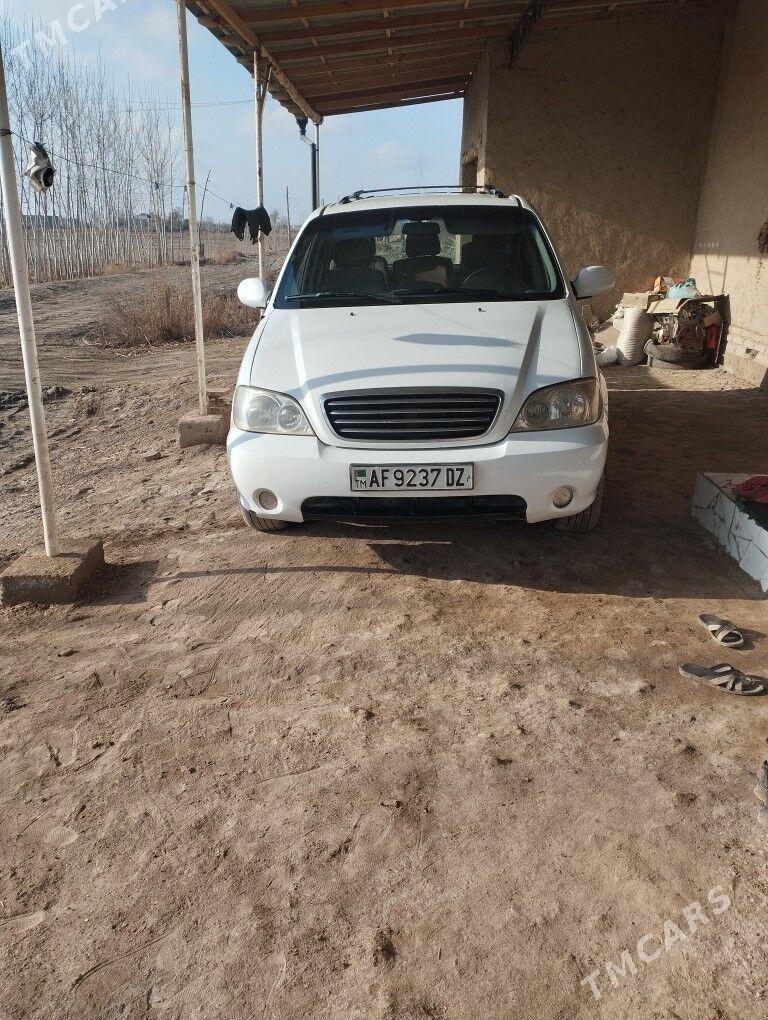 Toyota Sienna 2002 - 75 000 TMT - Гурбансолтан Едже - img 1