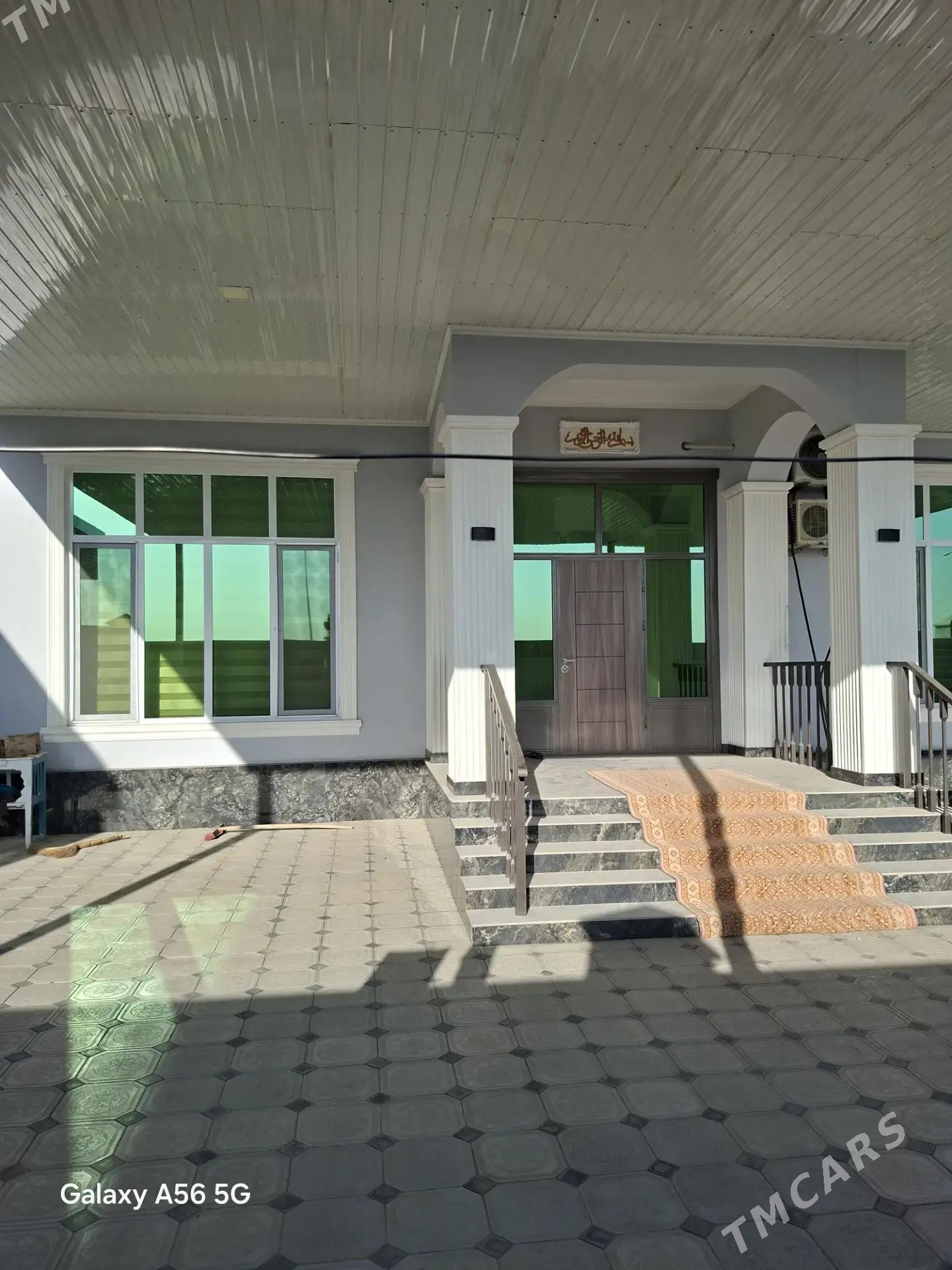 Mary ş Muhat täze mellekler - Мары - img 1