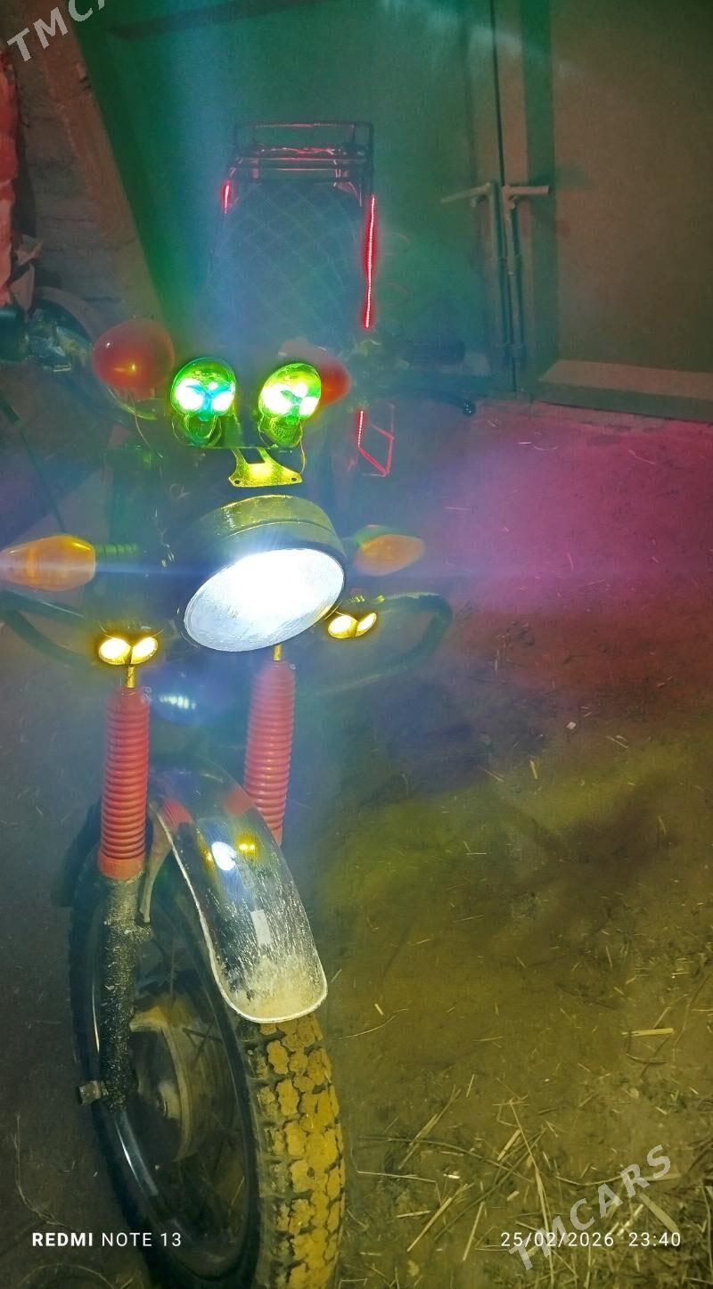 Fekon FK150-8G 2016 - 9 600 TMT - Гумдаг - img 1